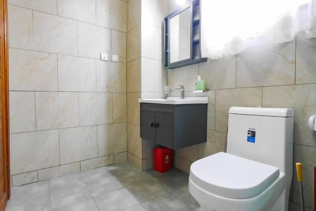 Ultra Modern Apartment In Nyarutarama Kigali Kültér fotó