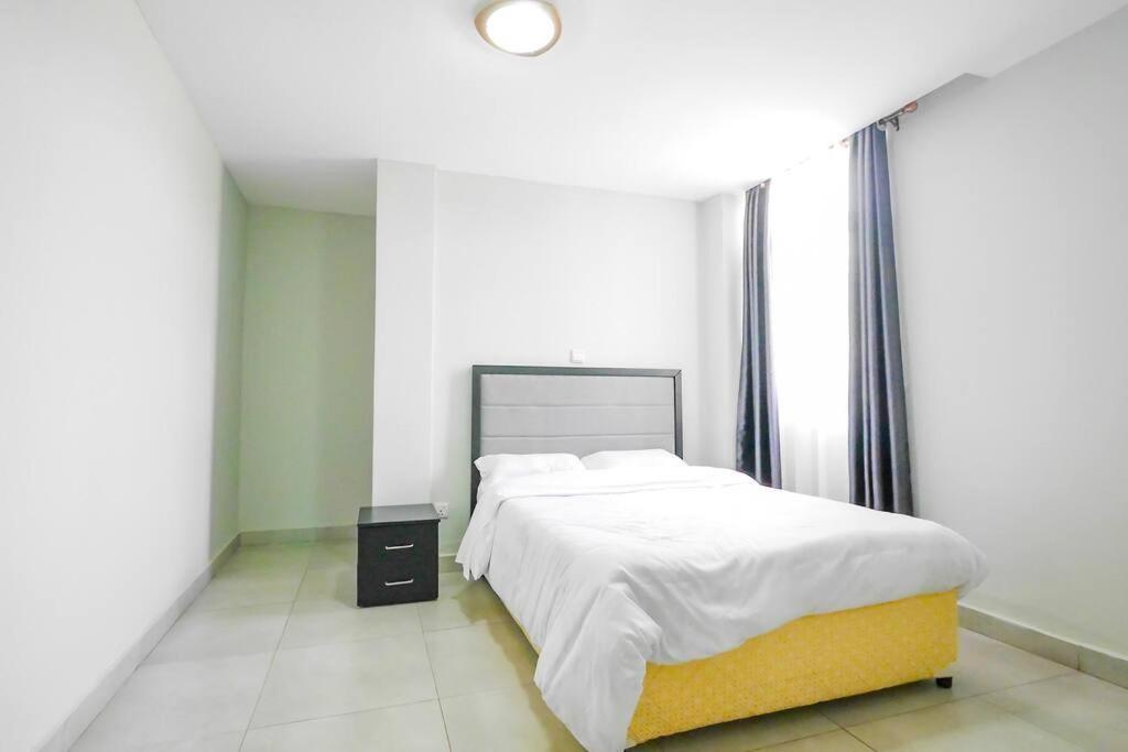 Ultra Modern Apartment In Nyarutarama Kigali Kültér fotó