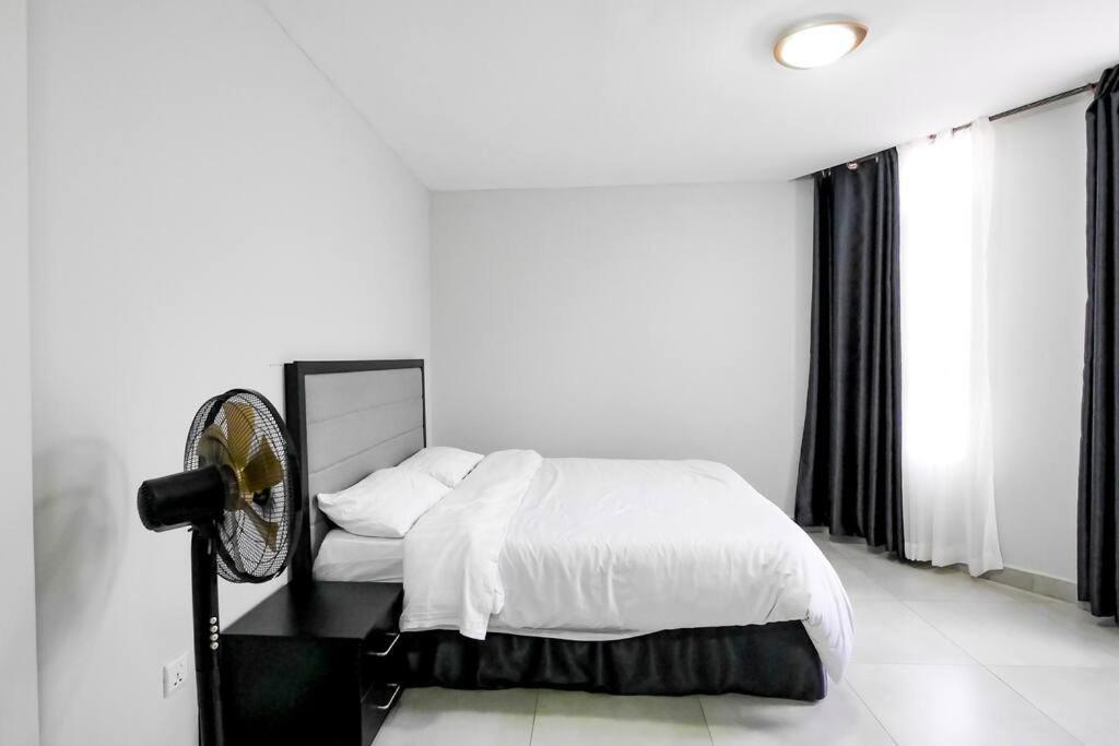 Ultra Modern Apartment In Nyarutarama Kigali Kültér fotó